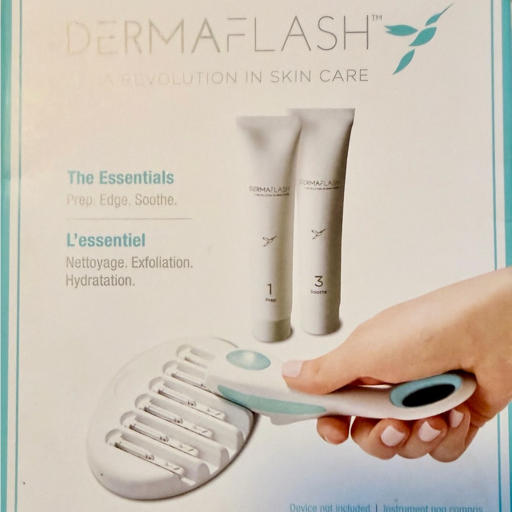 Dermaflash Skincare Essentials Set - White and Blue Refill